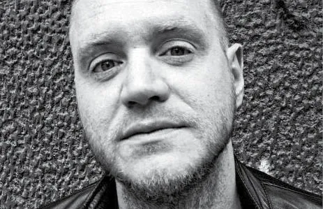 3374384-james-montaguebrytyjski-pisarz.jpg