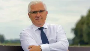 Tyszkiewicz: Wszystko jest w rozsypce, ale to rząd odpowiada teraz za organizację jesiennych wyborów [WYWIAD]