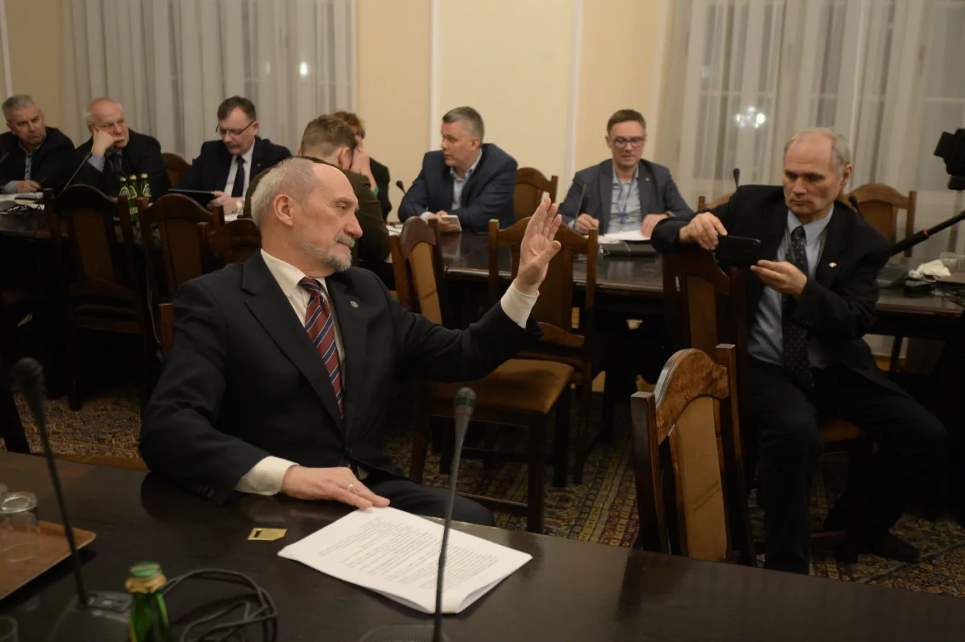 Sejm: Ustawa degradacyja przyjęta przez Komisję Obrony Narodowej