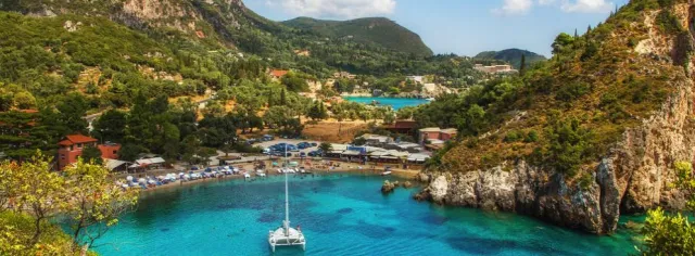 Gdzie i za ile Polacy spędzą wakacje