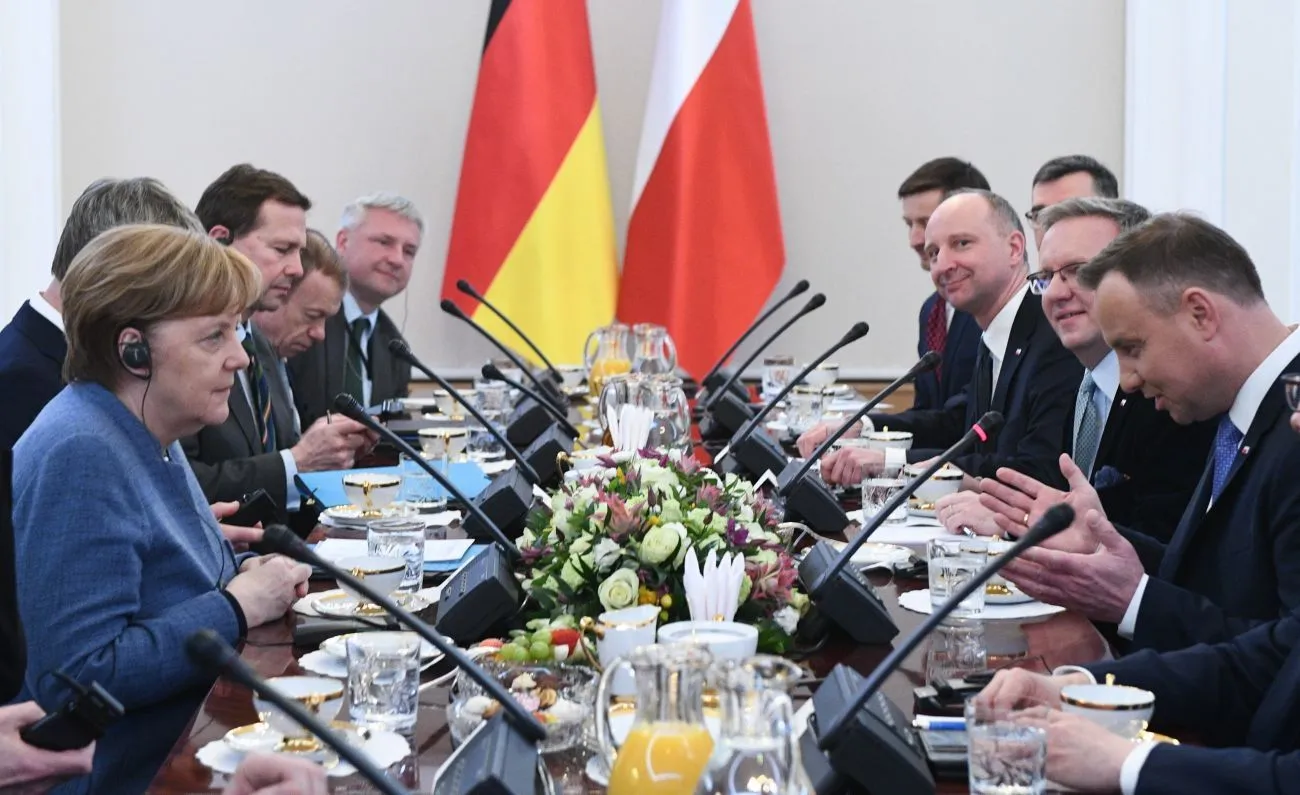 "FAZ": Jest zarys porozumienia między Berlinem i Warszawą w sprawie uchodźców