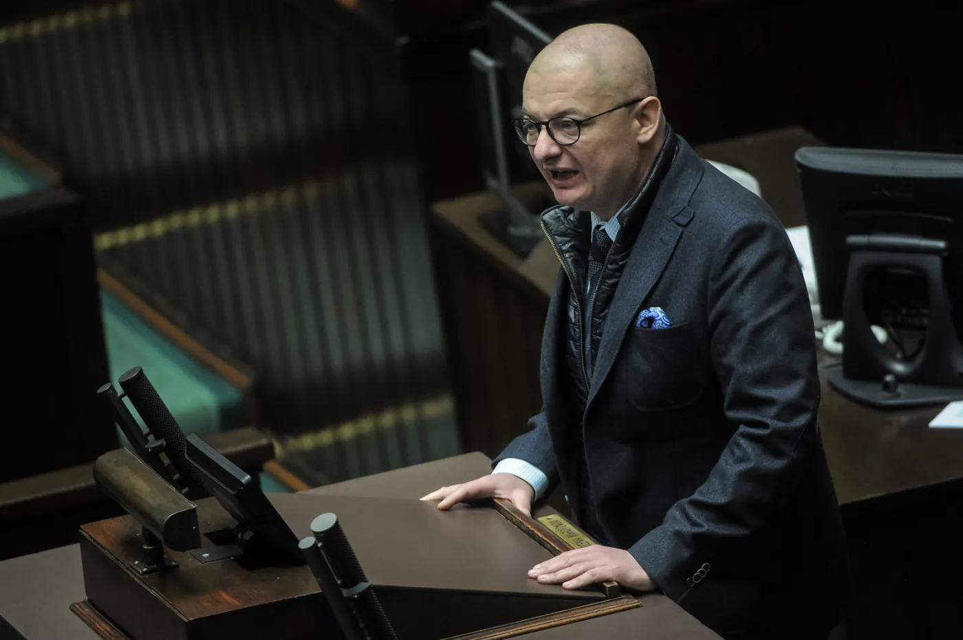 Esbeckie emerytury w Sejmie. Arłukowicz: Ustawa dezubekizacyjna zniszczyła życie "tysiącom ludzi"