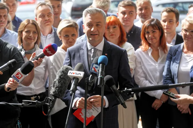 Czarzasty: Jeśli Biedroń będzie chciał, żeby mu pomóc, to mu pomożemy
