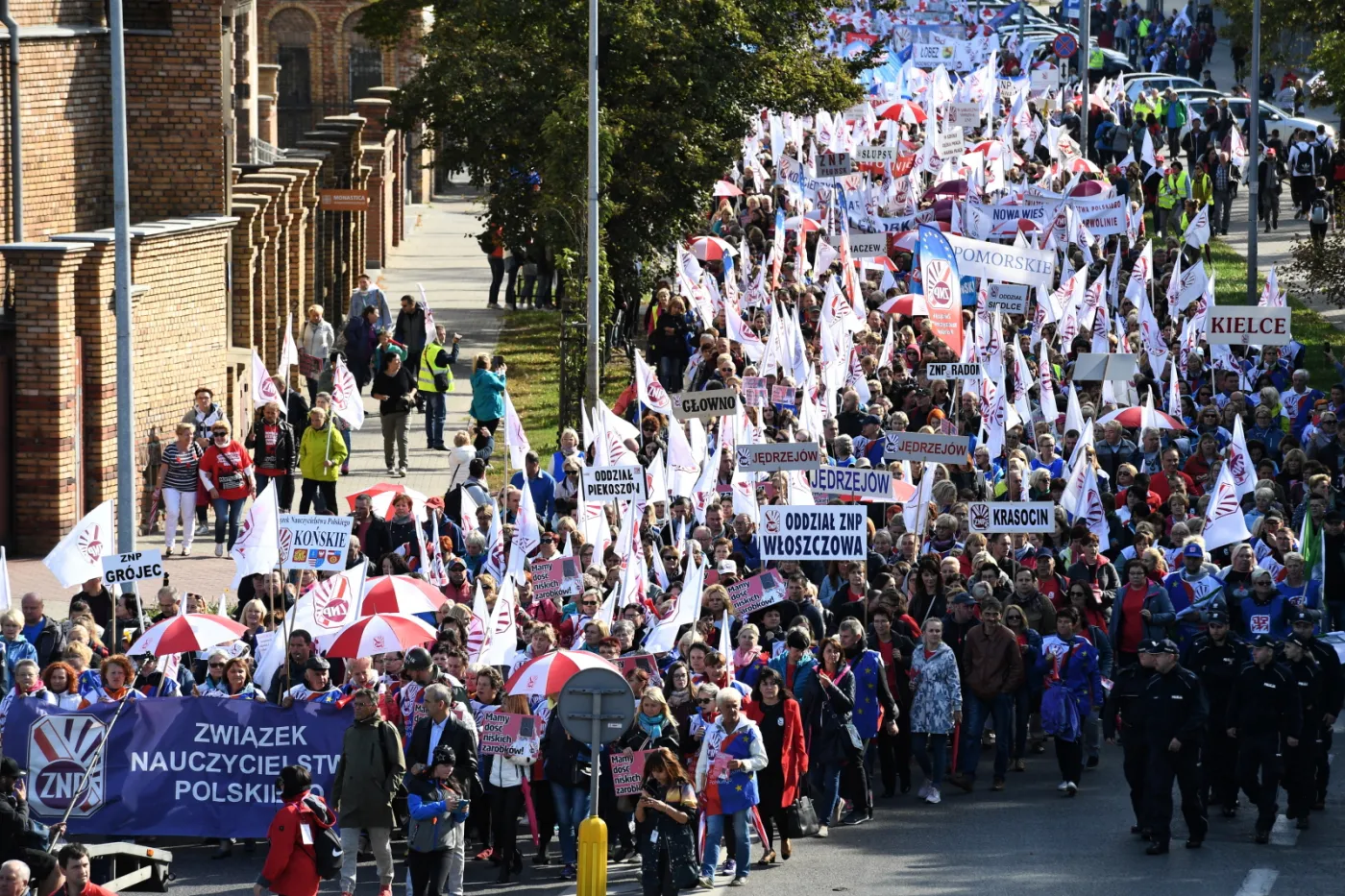 3672626-ogolnopolska-manifestacja-zwiazku.jpg
