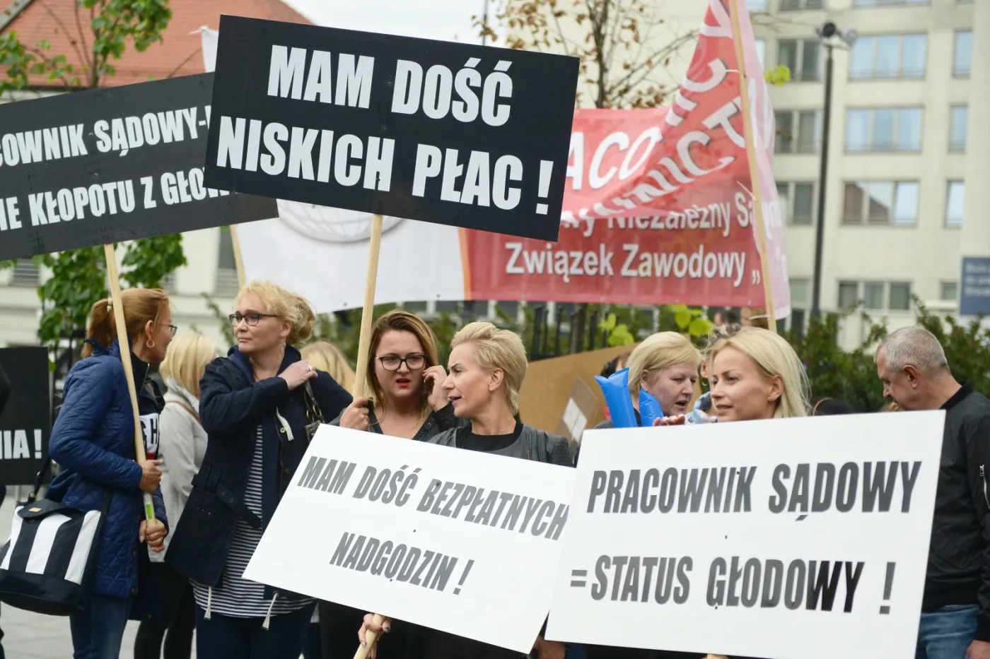 3673547-manifestacja-zorganizowana-przez.jpg
