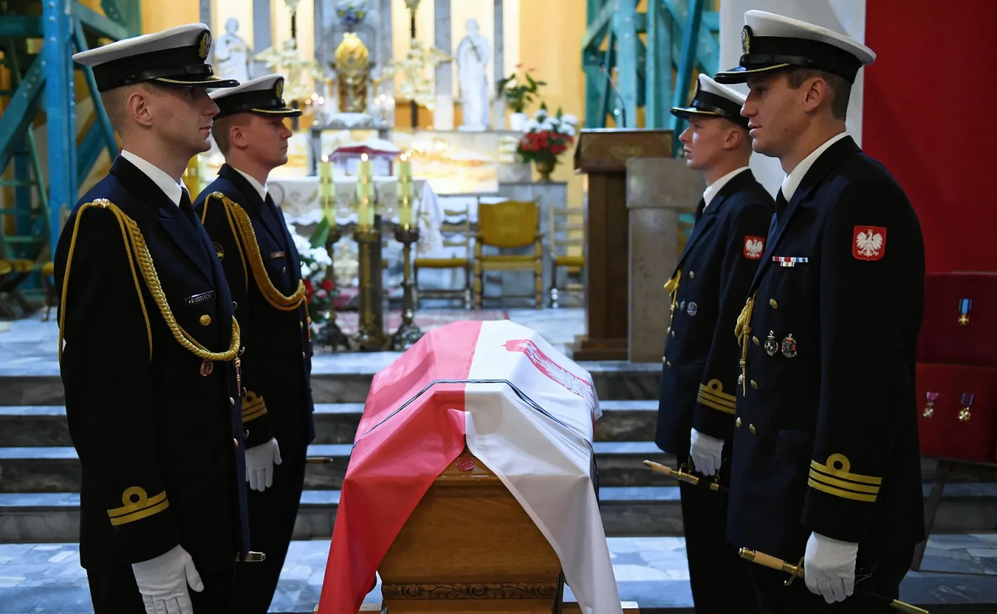 „Jesteście ludźmi niehonorowymi” – miał odpowiadać admirał Unrug na niemieckie oferty