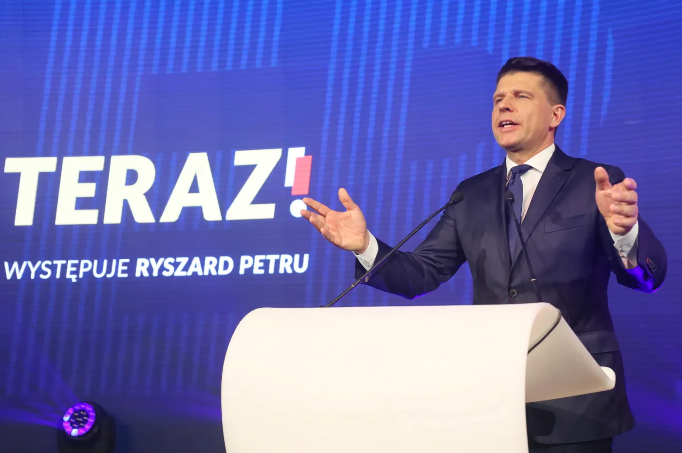 Konwencja programowa partii Teraz! Petru: Obniżymy PIT i CIT do 16 proc., wprowadzimy korekty w 500 Plus