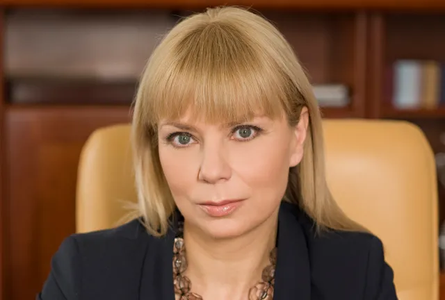Komisarz Bieńkowska niszczy niemiecką tradycję? Padają takie oskarżenia