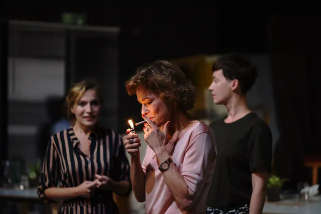 Ucieczka z tego potrzasku nie daje ulgi. „Sonata jesienna” Bergmana w Teatrze WARSawy