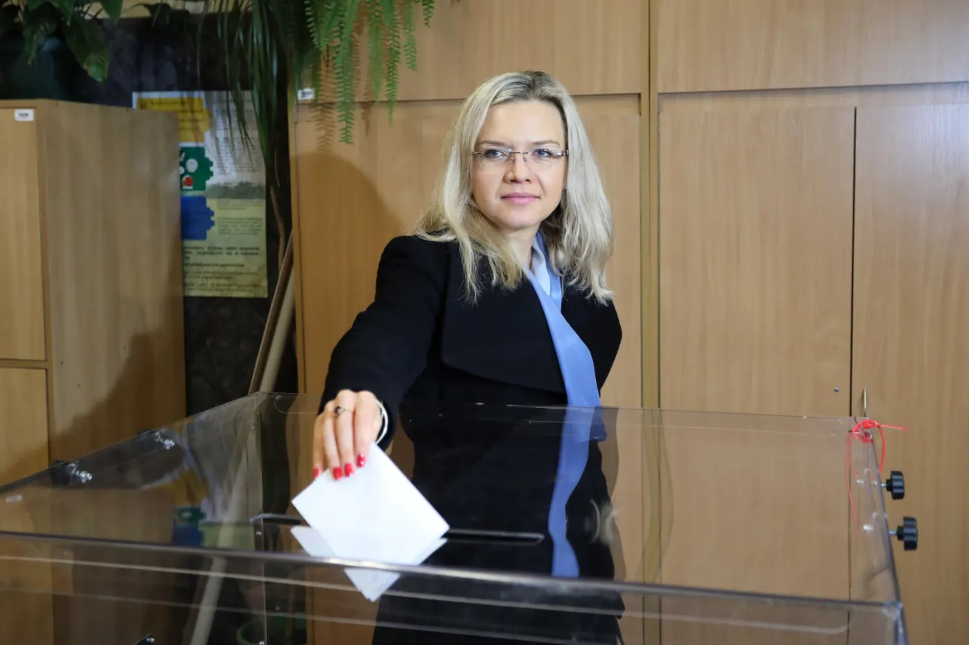 3831970-kandydatka-zjednoczonej-prawicy.jpg