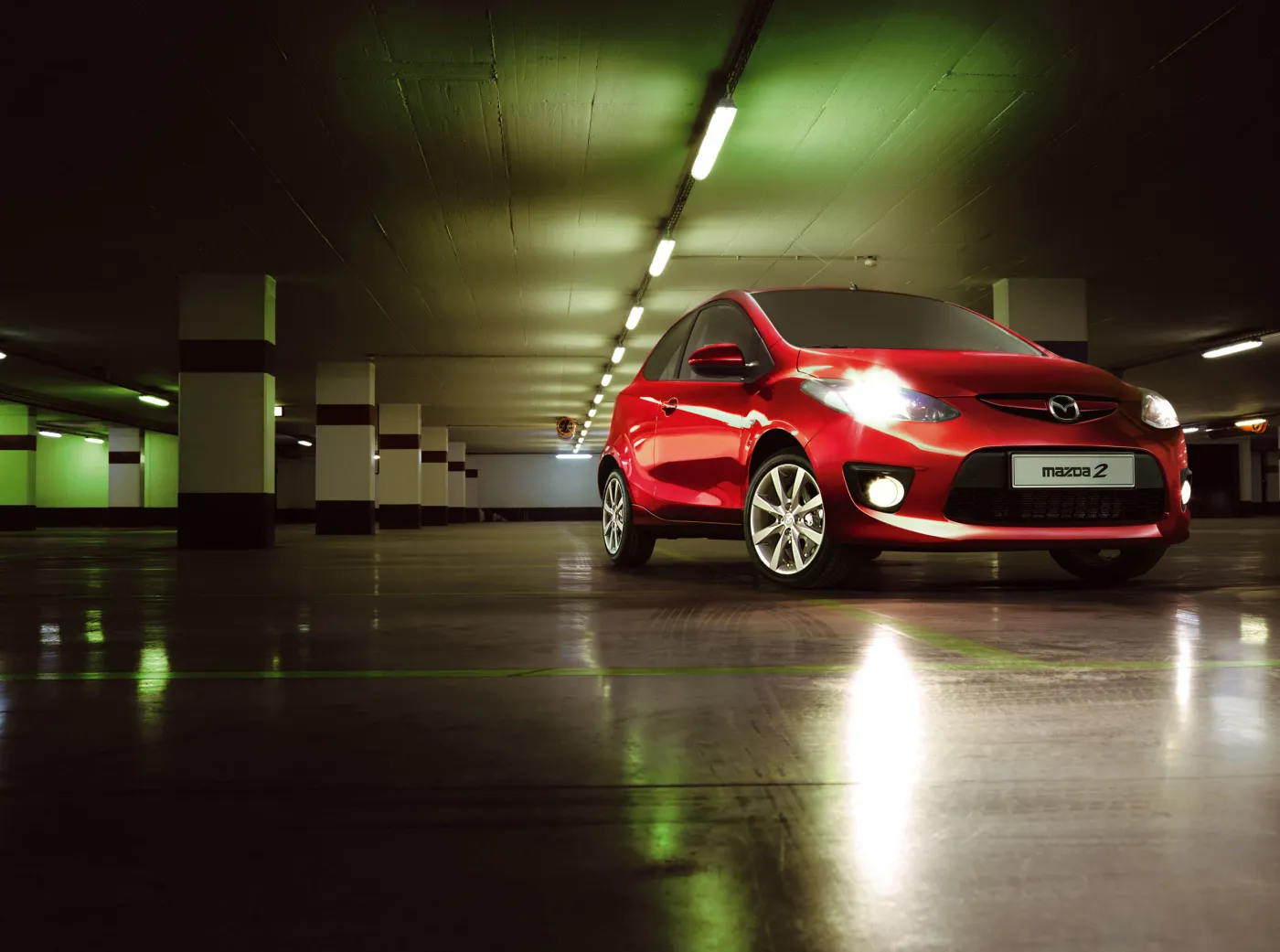 fr_mazda2_genevashow_89090a_300179.jpg