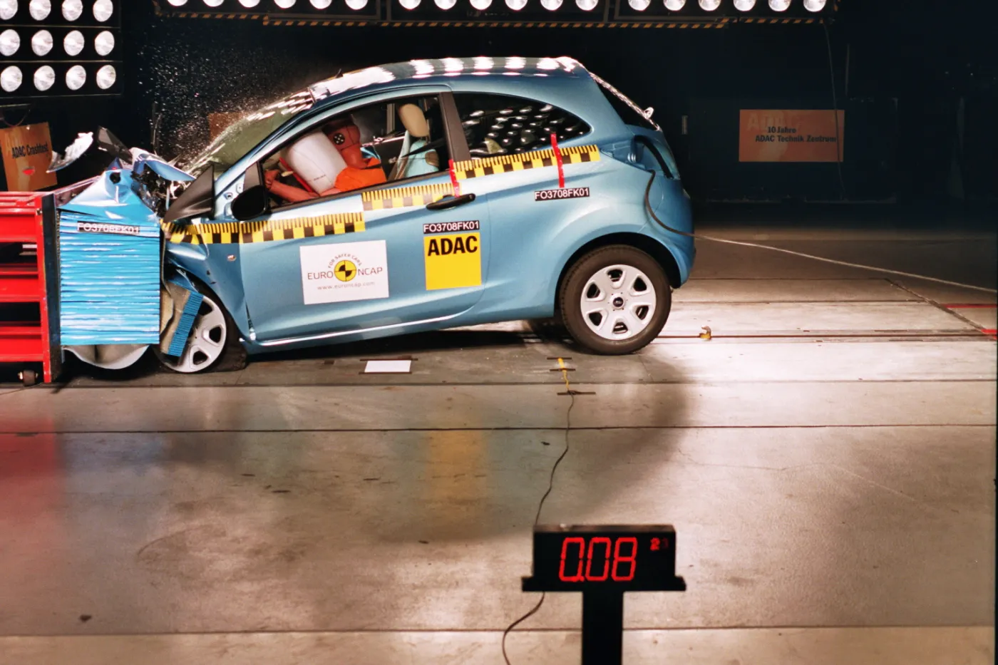 fr_ford_ka_front_jp_141042a_833879.jpg
