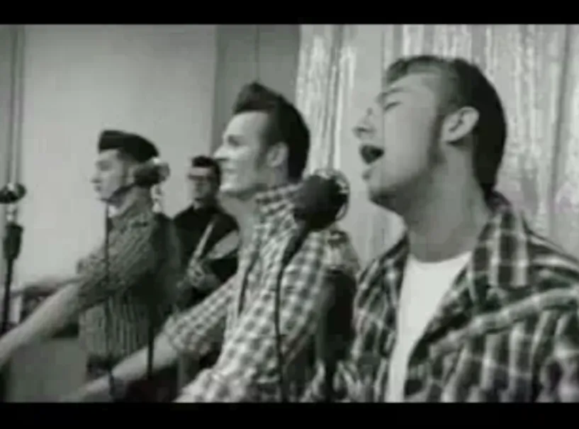 Niemiecki zespół The Baseballs w piosence  quot;Hot n Cold quot; z repertuaru Katy Perry