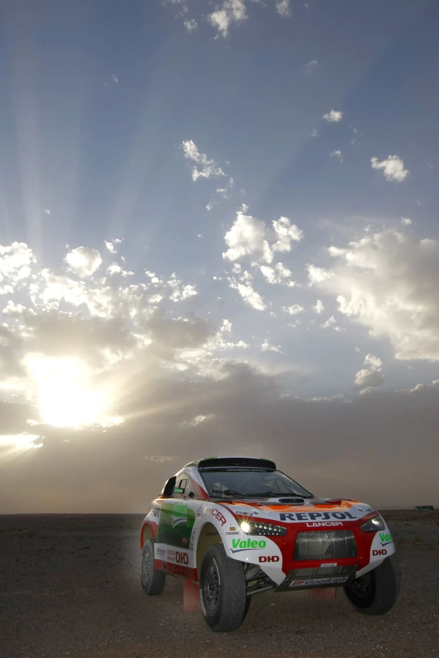 motorsport_mitsubis_127955a_627505.jpg
