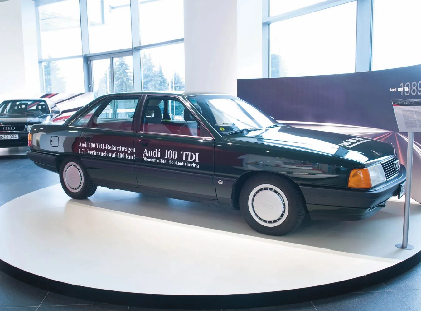 treffen_der_generat_159059a_1076846.jpg