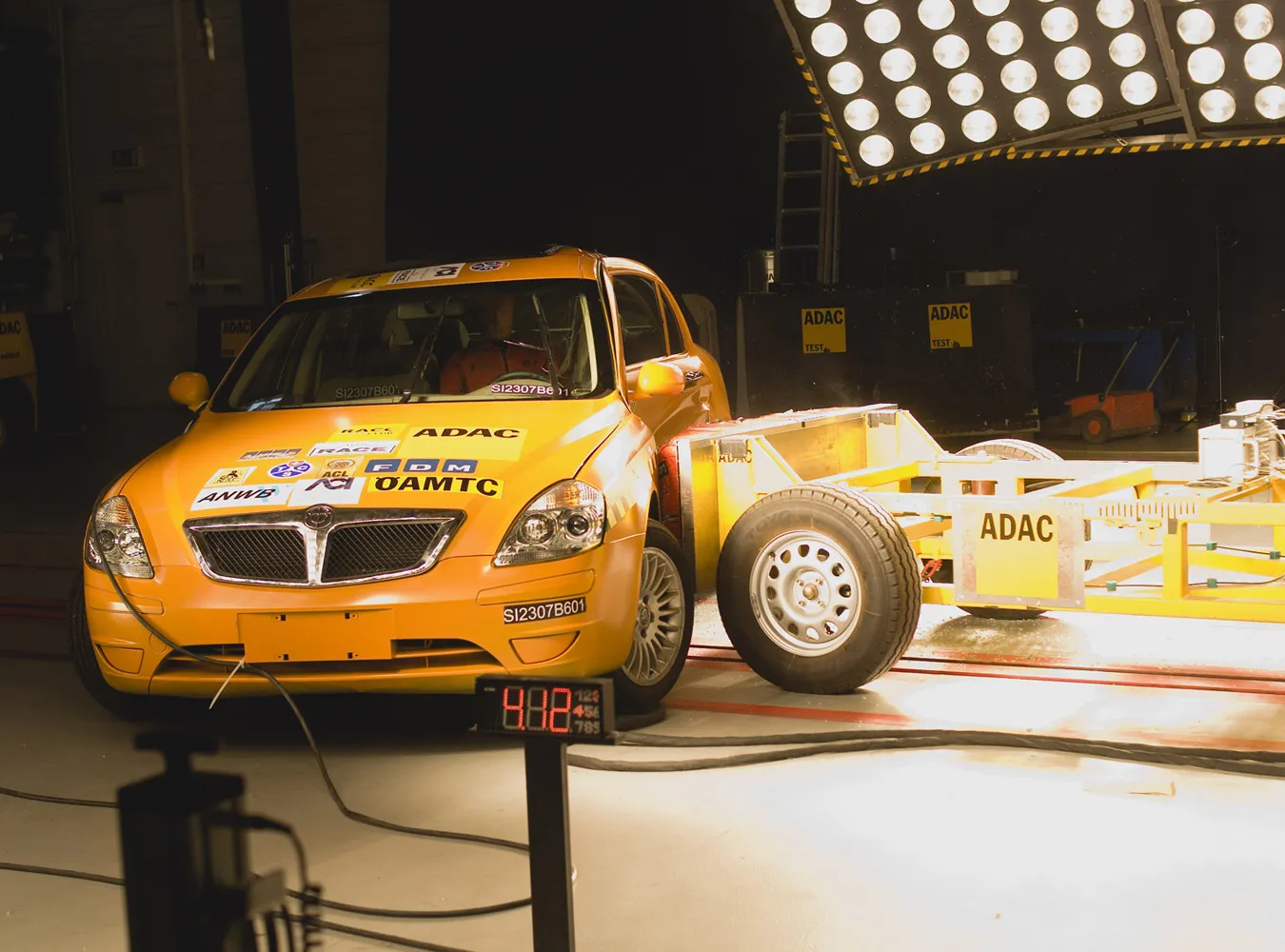 adac_crashtest_bril_179728a_1290699.jpg