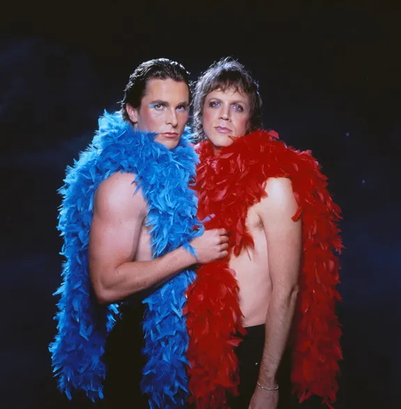 fr_velvet_goldmine1_189459a_1161400.jpg
