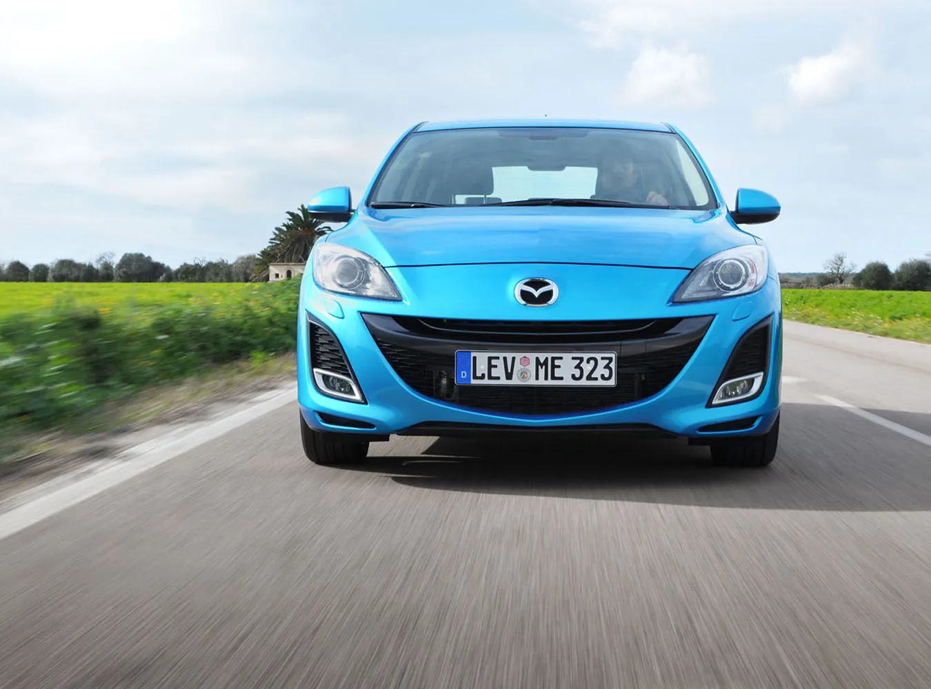 fr_mazda3_sap_actio_200309a_1167355.jpg