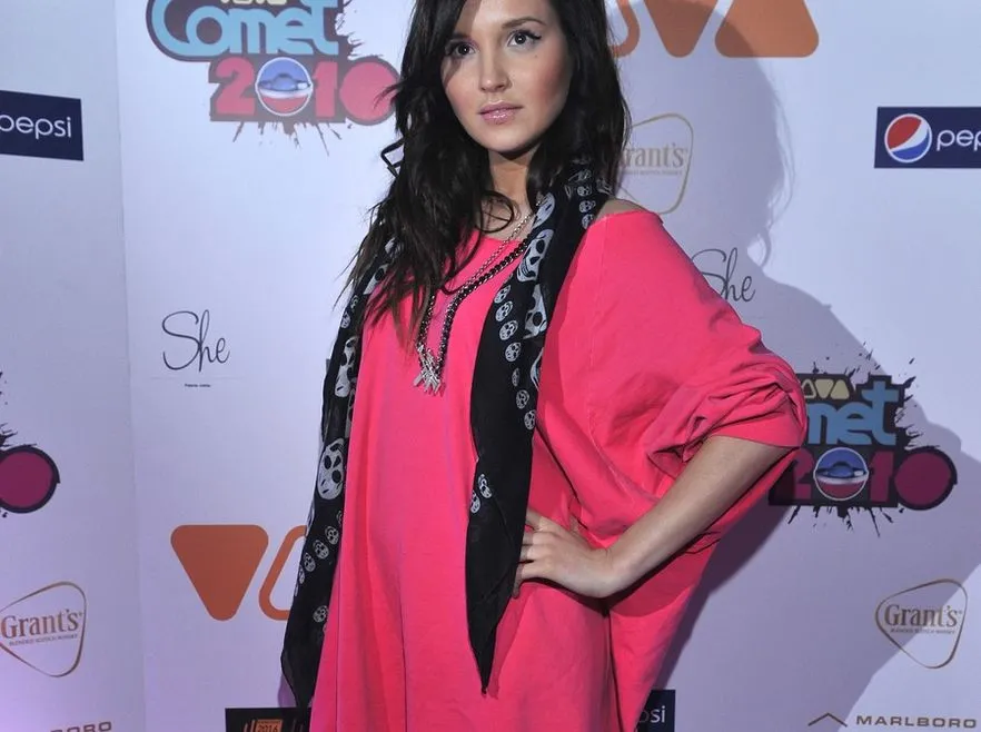 akpa20100225_viva_jk_6667a_1486553.jpg