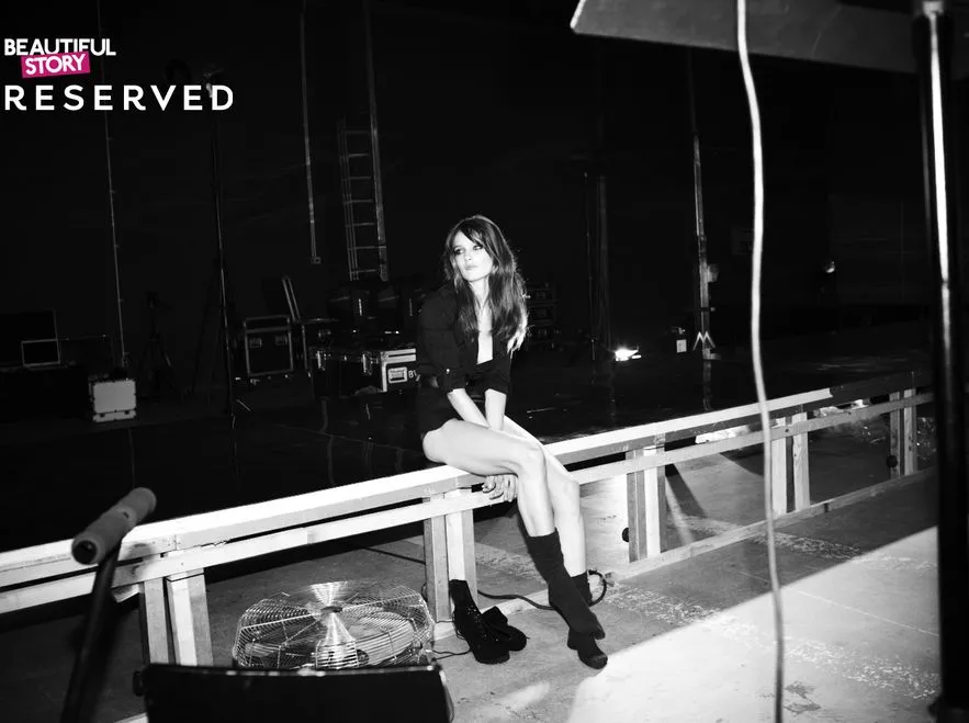 reserved_beautiful_story_19_1517723.jpg