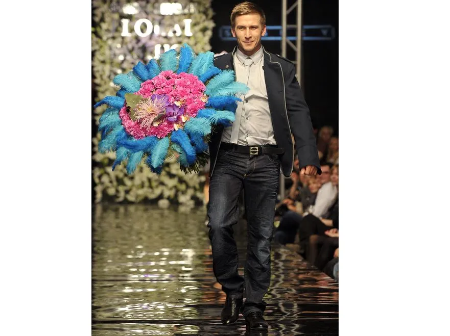 akpa20101115_floral_jk_4679_1648769.jpg
