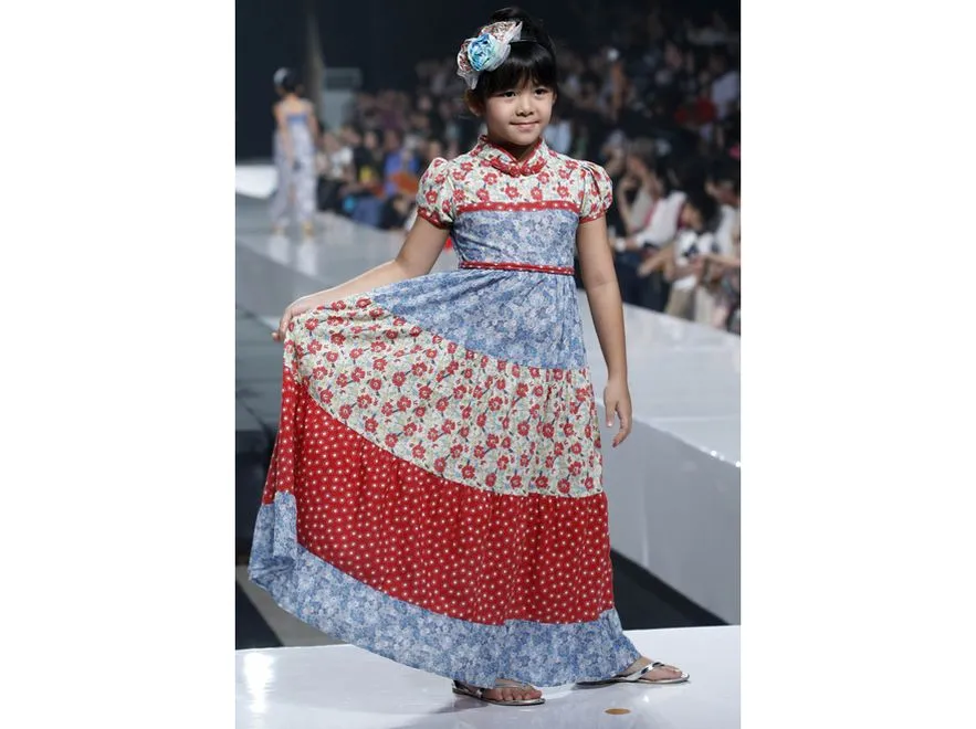 106006917ui040_jakarta_fash_1659660.jpg