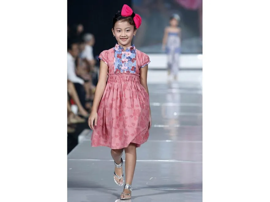 106006917ui042_jakarta_fash_1659706.jpg