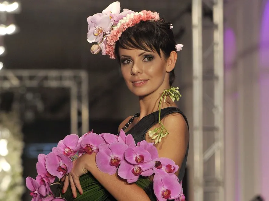 akpa20101115_floral_jk_4930_1648813.jpg