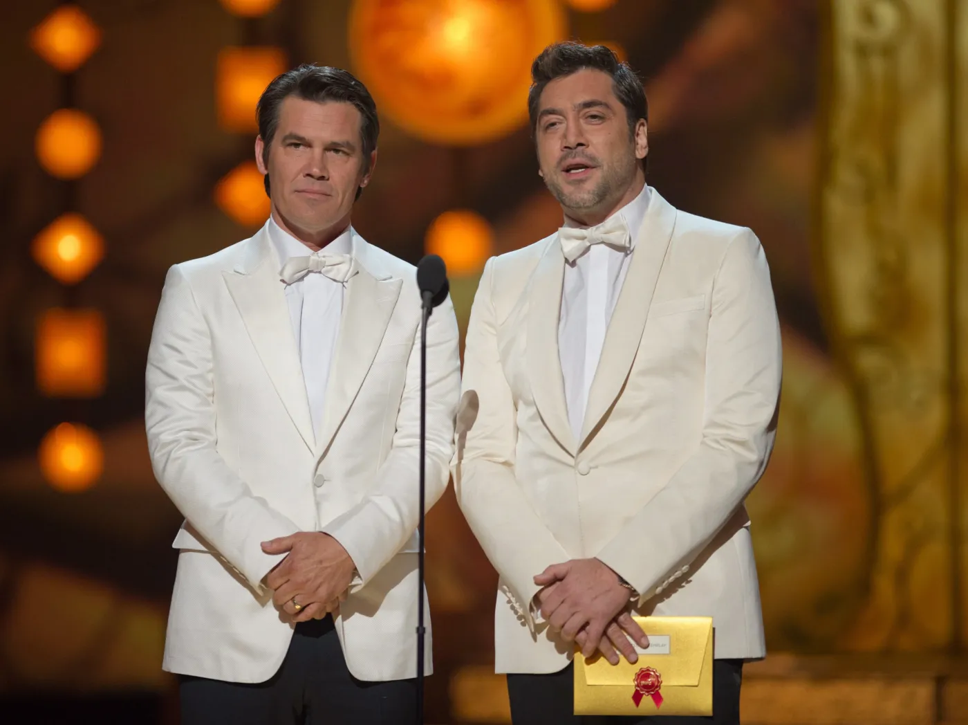 1843591-josh-brolin-i-javier-bardem.jpg