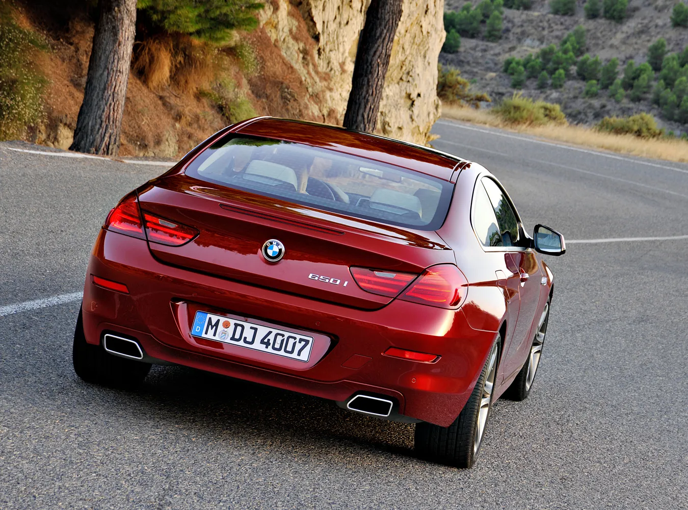 1892904-bmw-serii-6-p90071188-highres.jpg