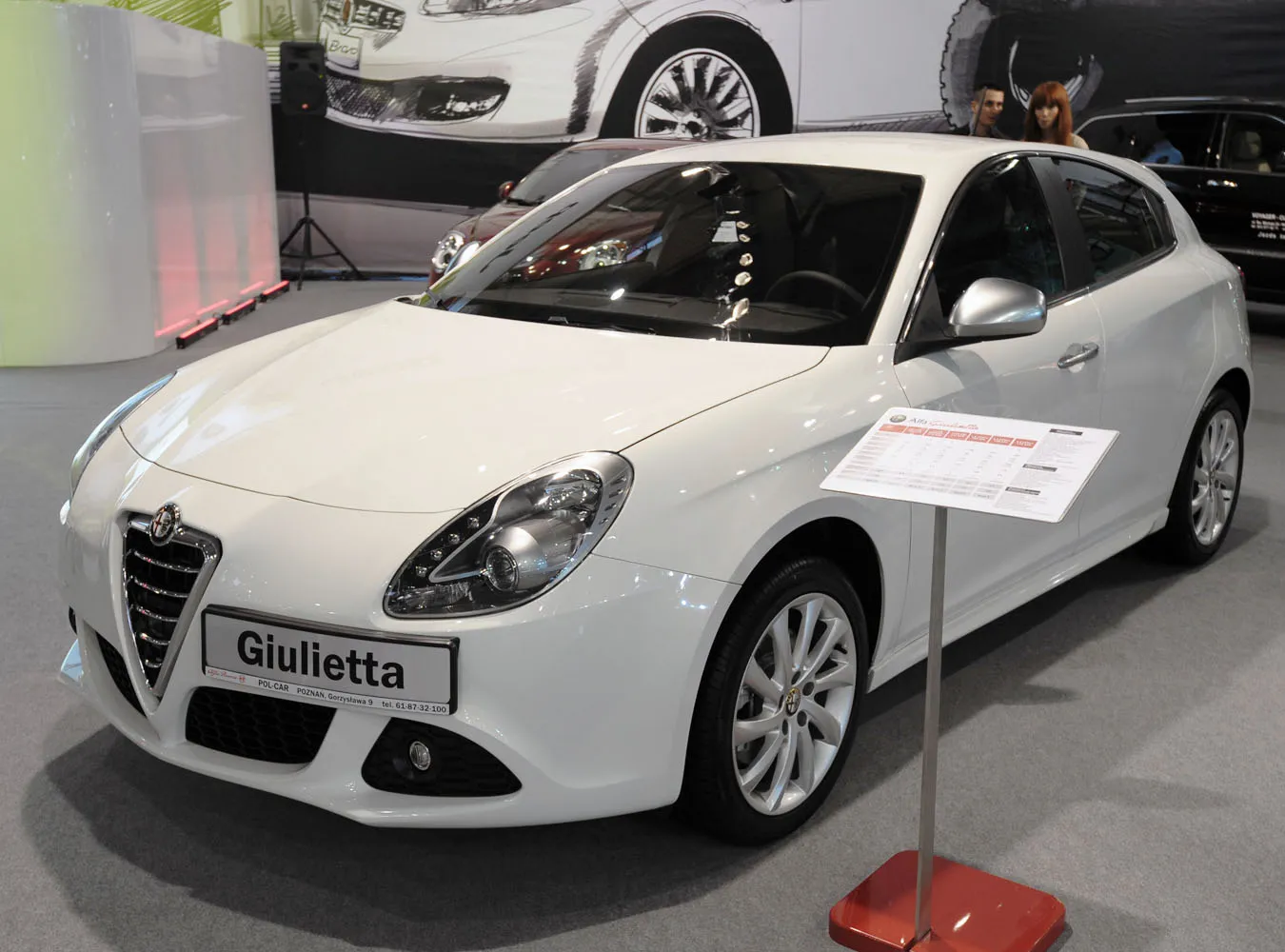 1911936-alfa-romeo-giulietta-1-poznan.jpg