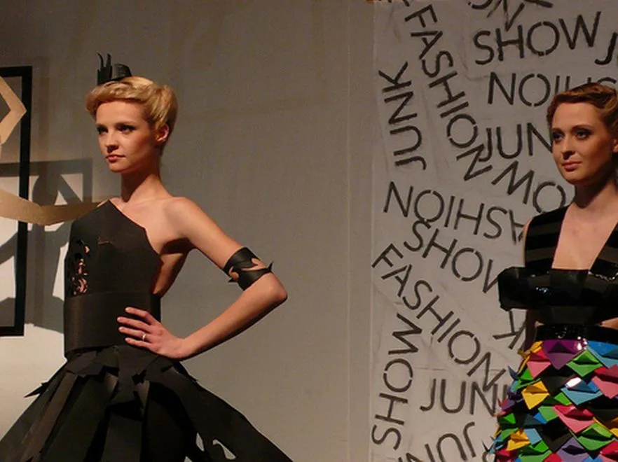 1808151-pokaz-junk-fashion-show-2011.jpg
