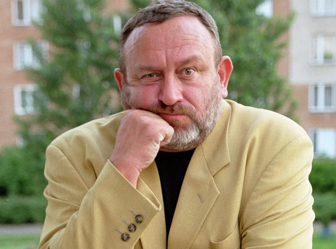 Tadeusz Drozda na wysypisku śmieci