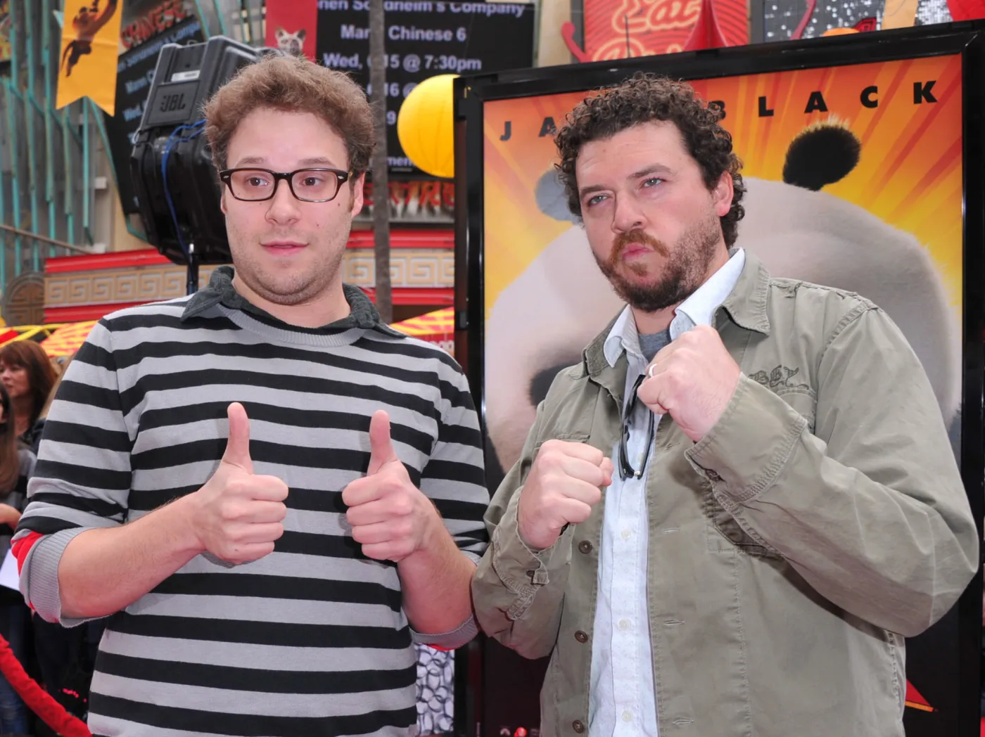 2133817-seth-rogen-i-danny-mcbride.jpg