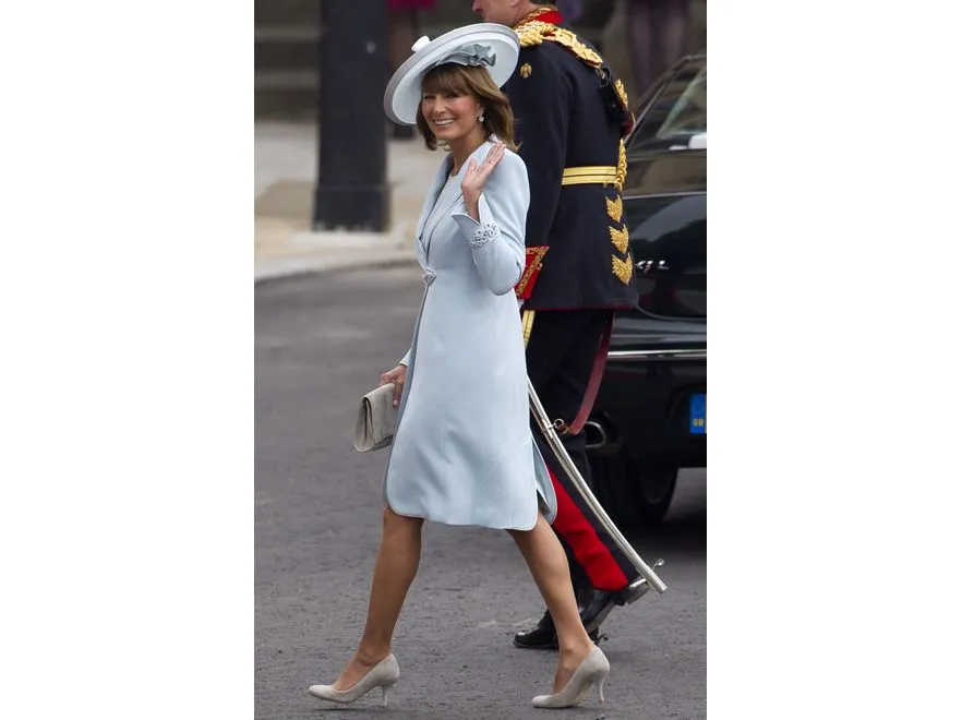 2033489-carole-middleton-epa02707946.jpg