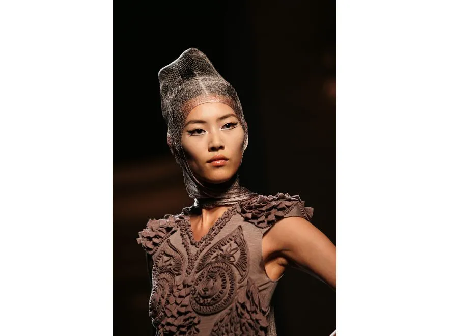 2250075-gaultier-aw-2011epa02812056.jpg