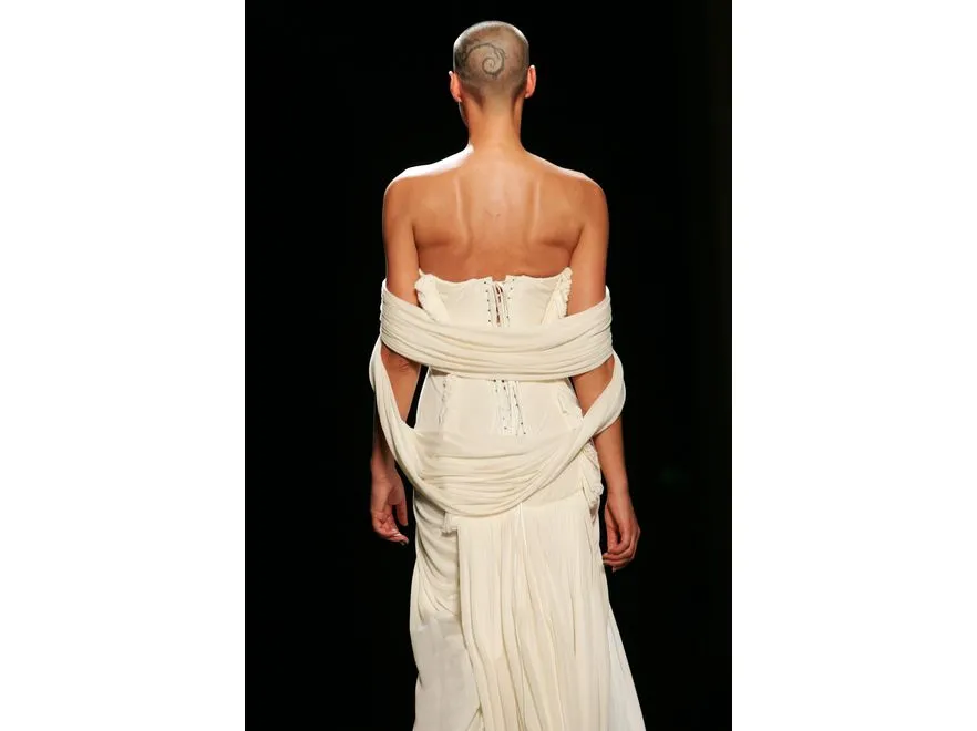 2250121-gaultier-aw-2011epa02812058.jpg