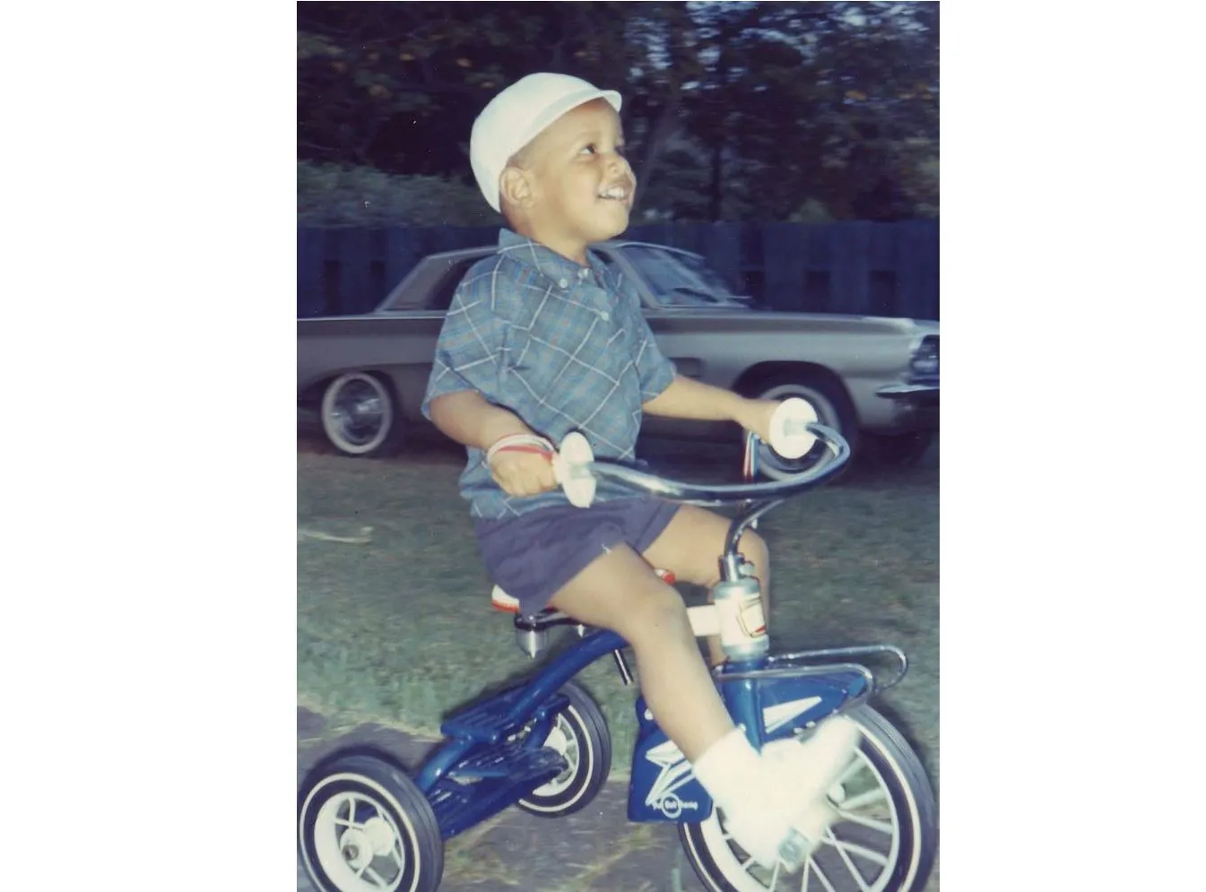 2348134-maly-barack-obama-na-hawajach.jpg