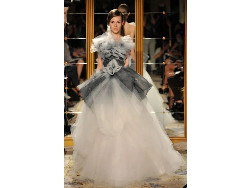 2497337-marchesa-ss2012-epa02915456.jpg