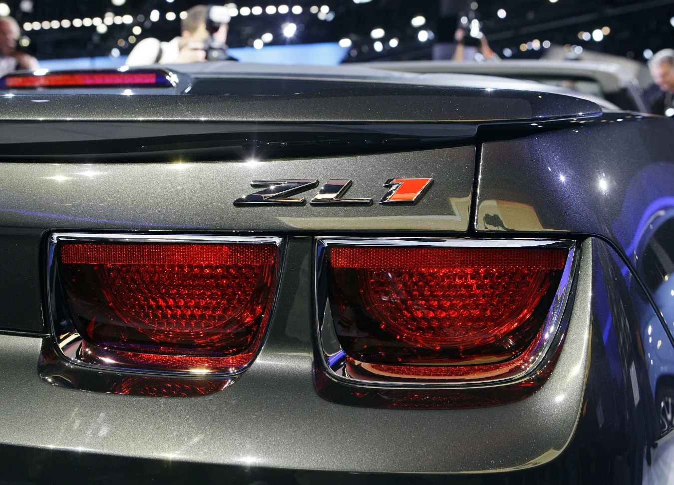 2746696-chevrolet-camaro-zl1-kabrio.jpg