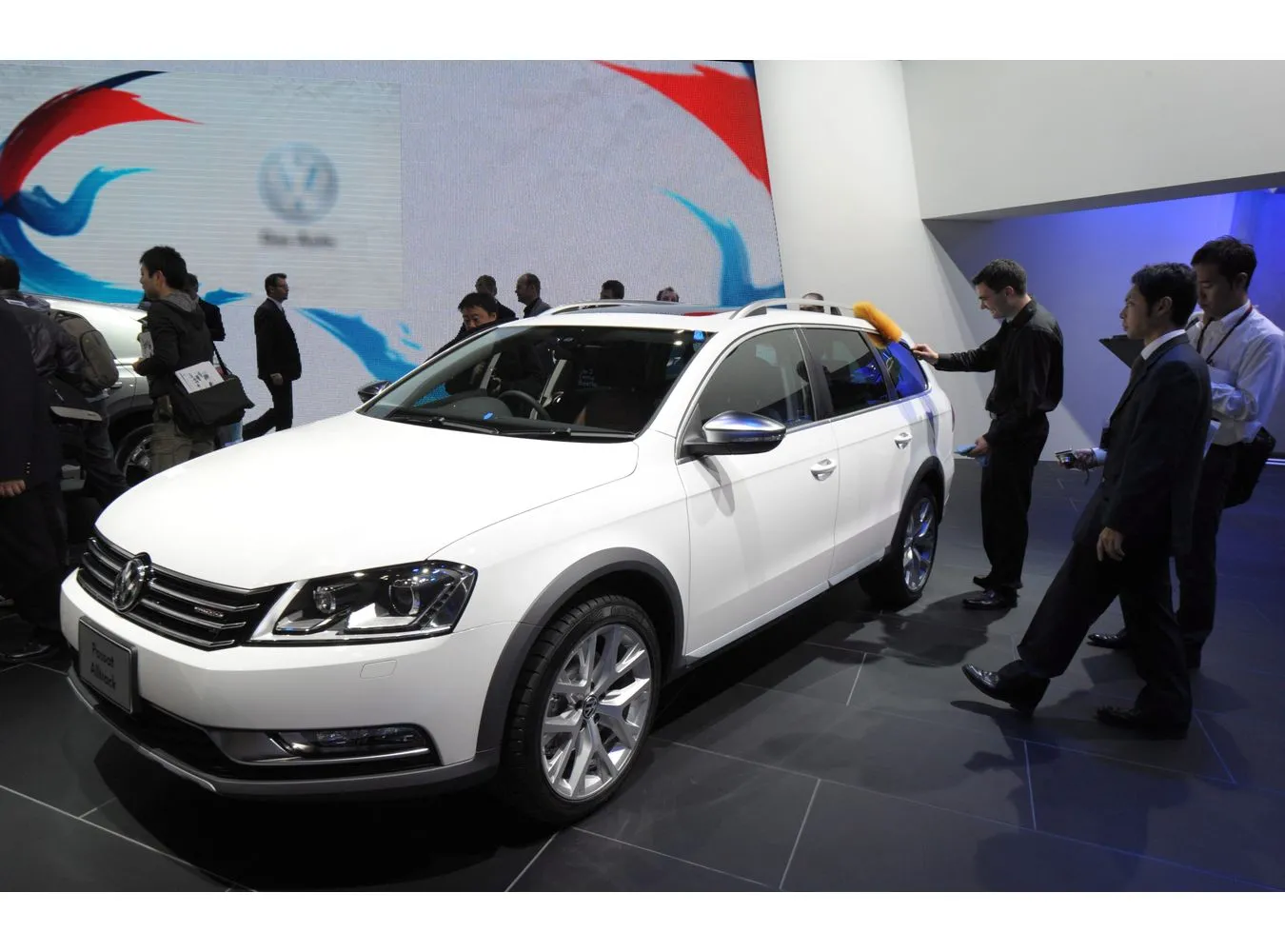 2797465-volkswagen-passat-alltrack.jpg