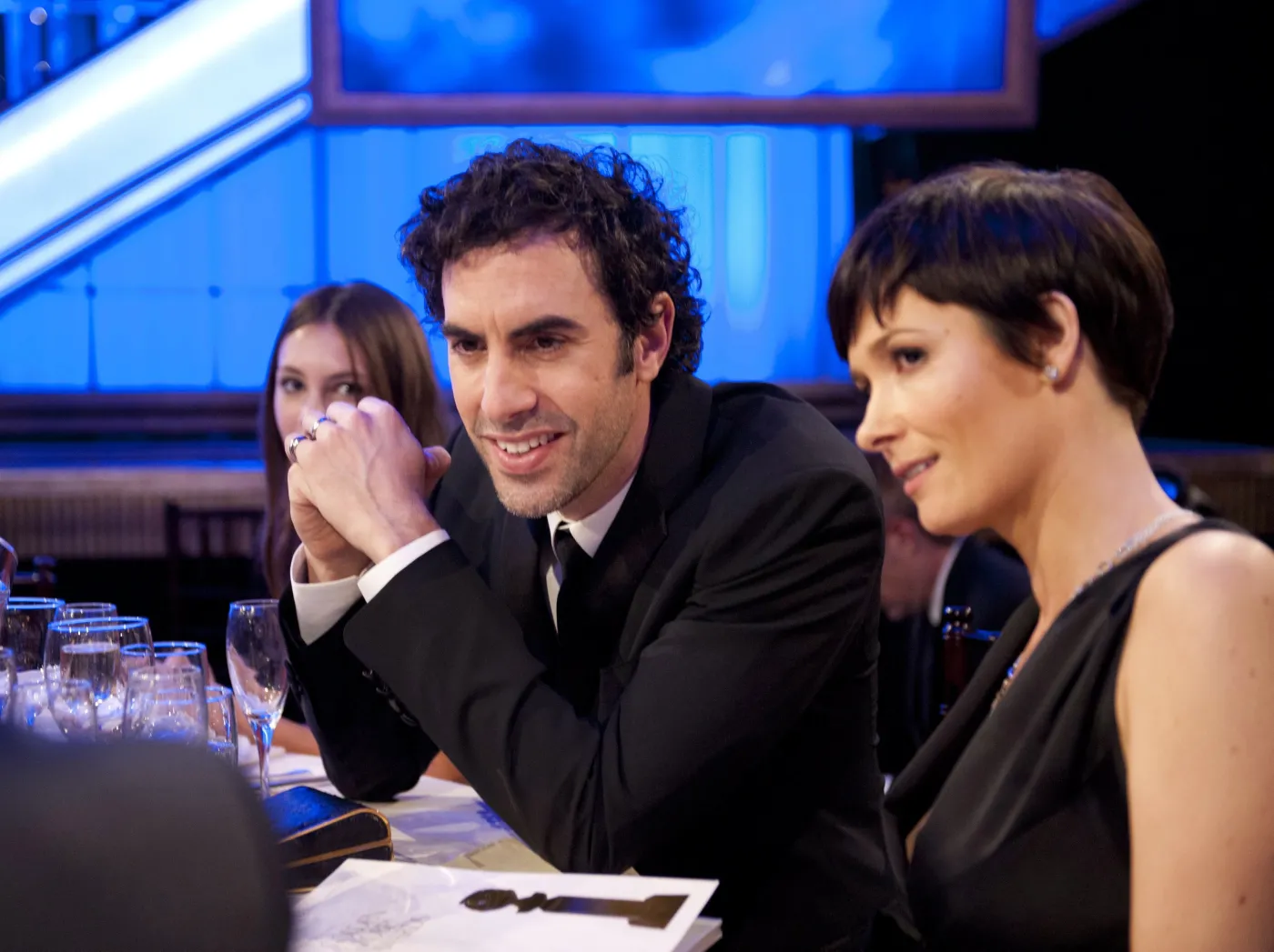 2972949-sacha-baron-cohen-ze-znajoma.jpg