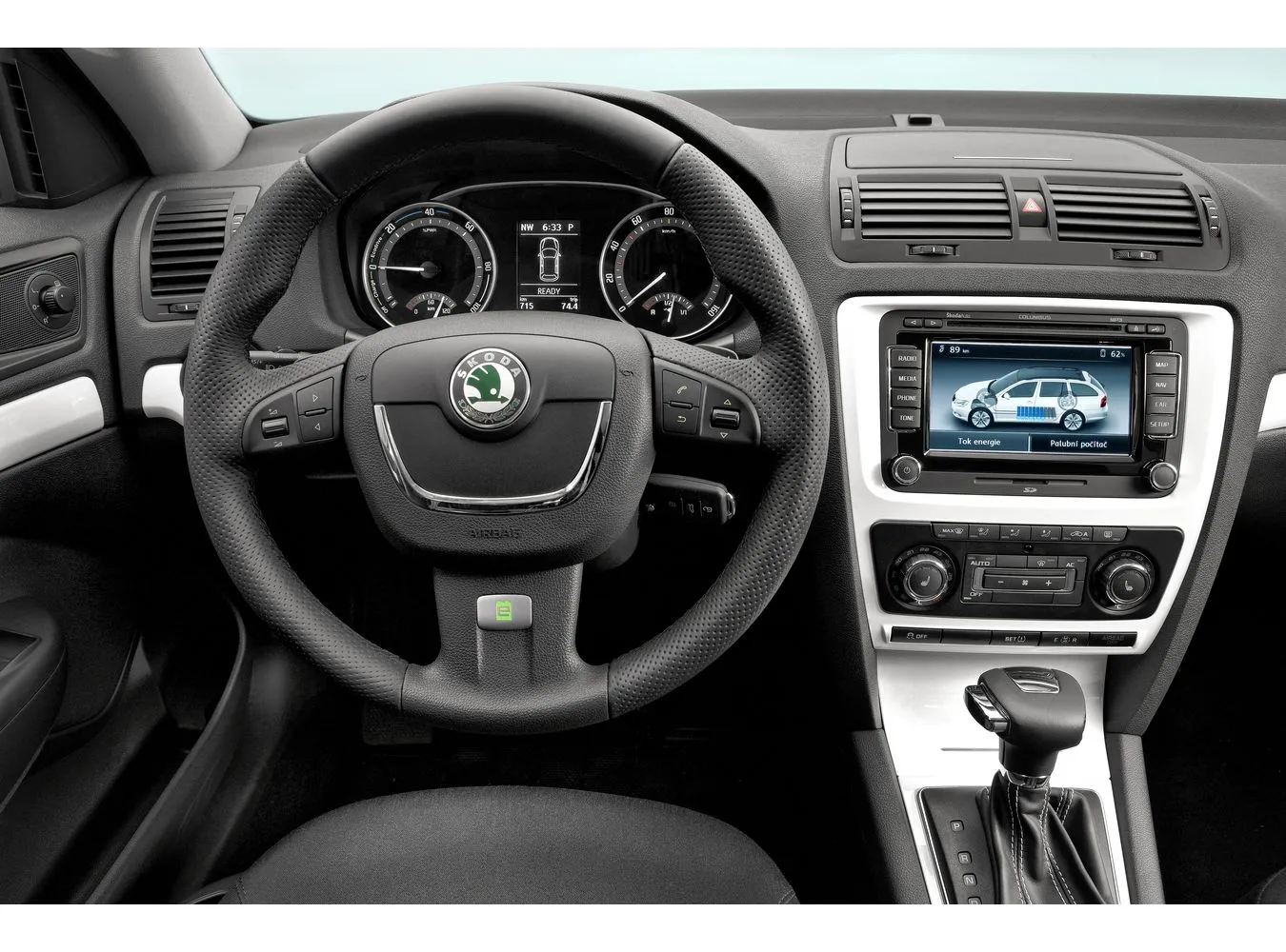 2989192-skoda-octavia-green-e-line.jpg