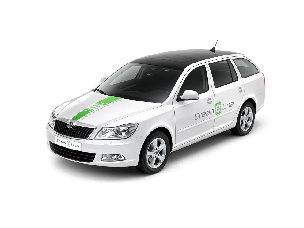 2989246-skoda-octavia-green-e-line.jpg