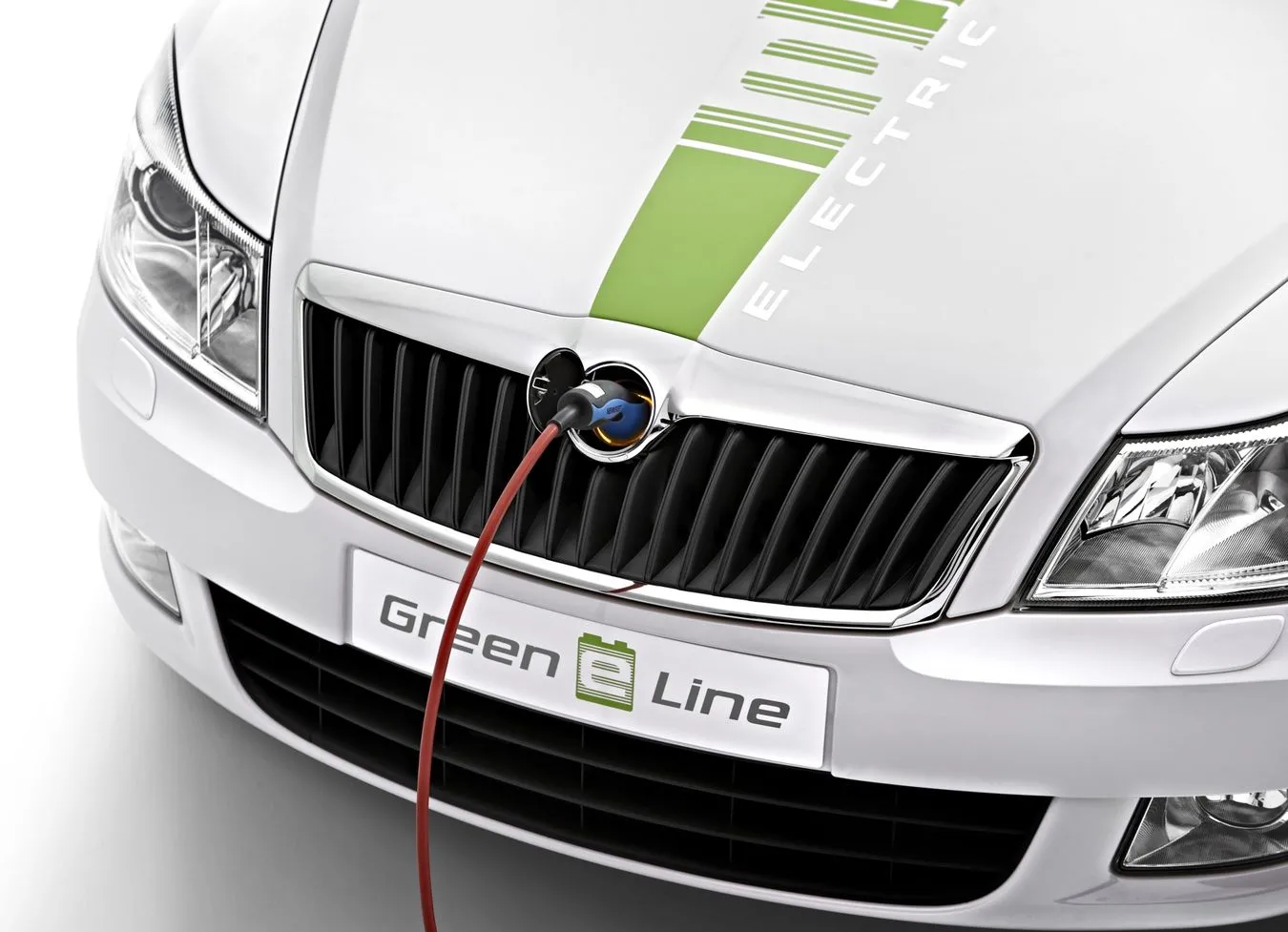 2989381-skoda-octavia-green-e-line.jpg