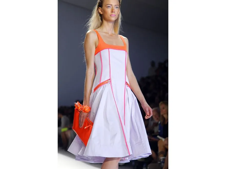2833870-pokaz-kolekcji-nanette-lepore.jpg