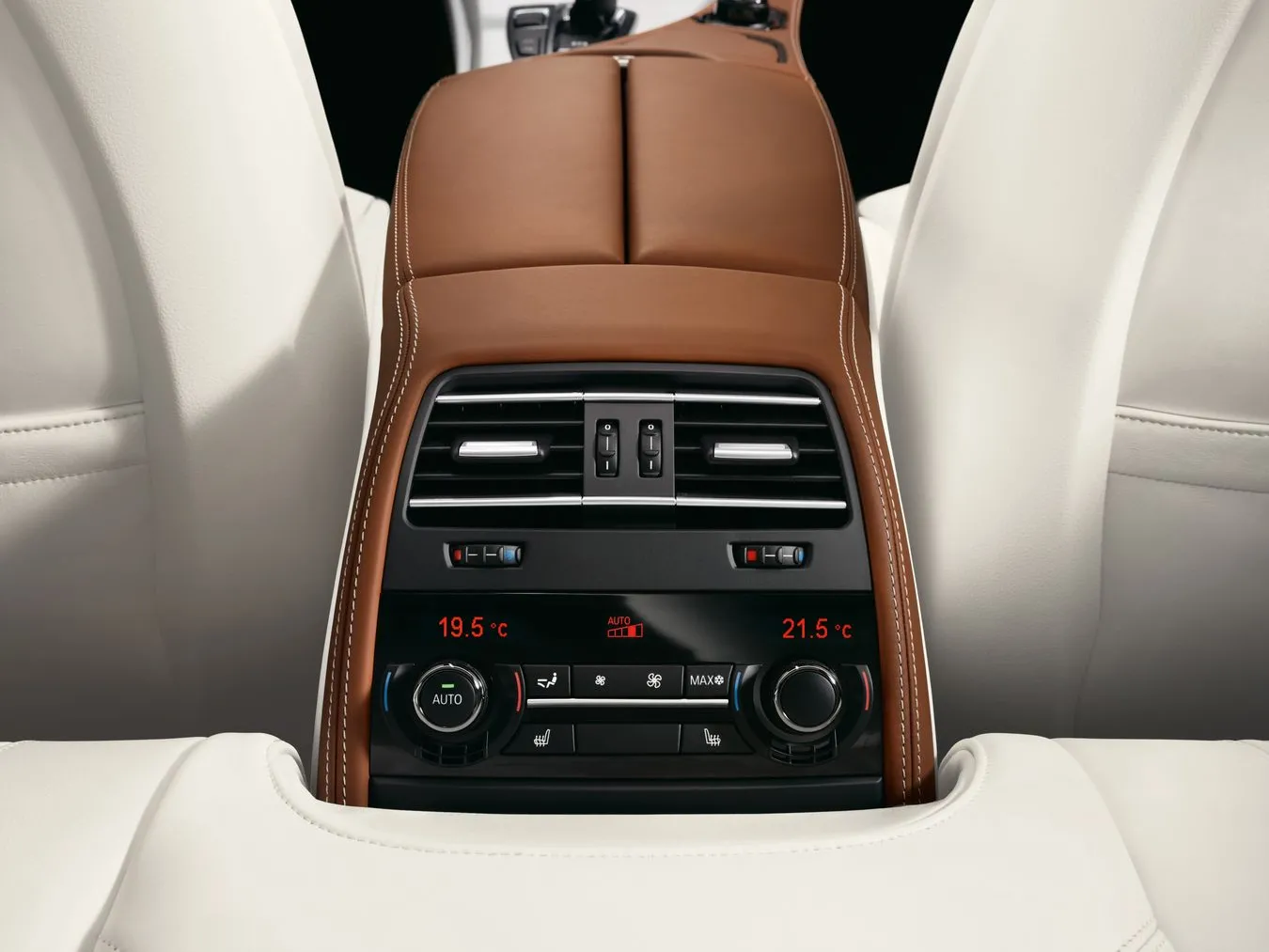 2843950-bmw-6-gran-coupe-nowe-new-1.jpg