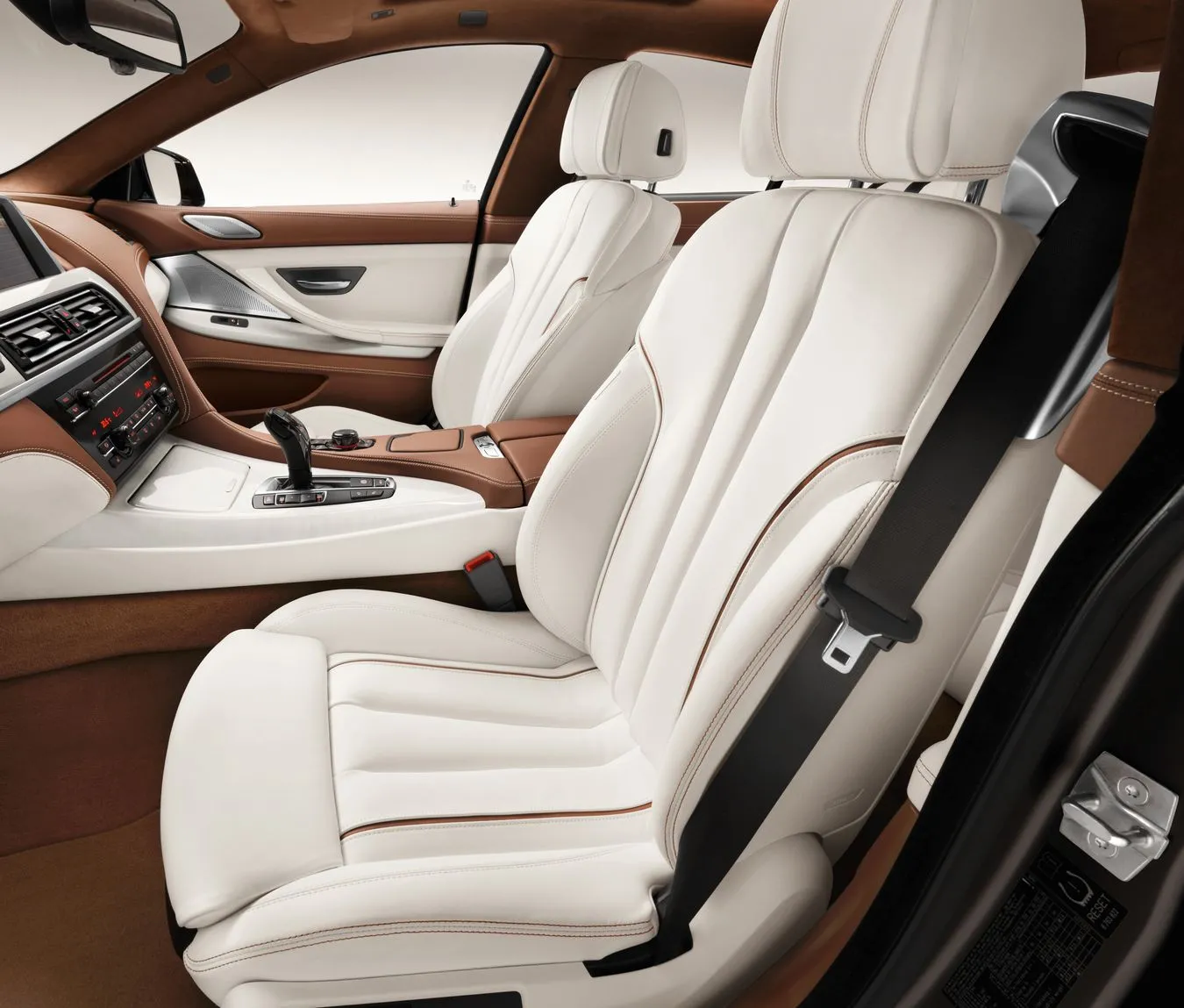 2844163-bmw-6-gran-coupe-nowe-new-6.jpg