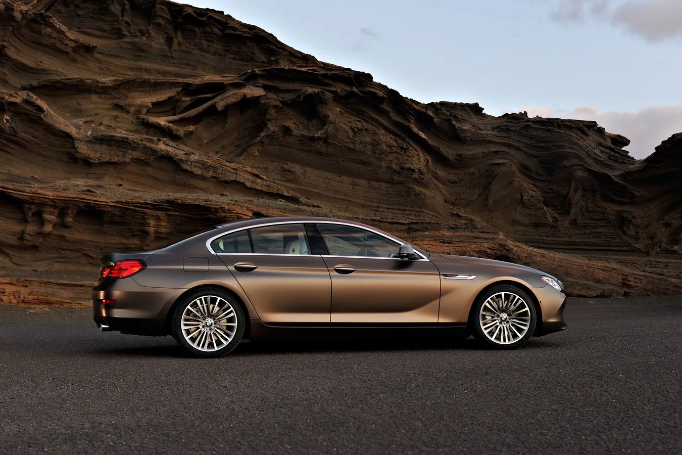 2845040-bmw-6-gran-coupe-nowe-new-28.jpg