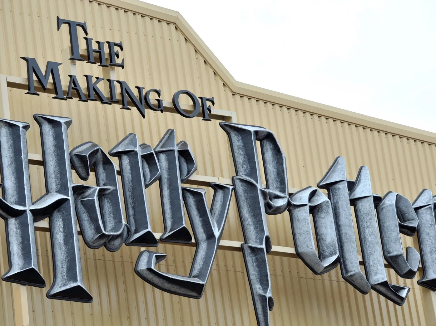 3316453-the-making-of-harry-potter.jpg